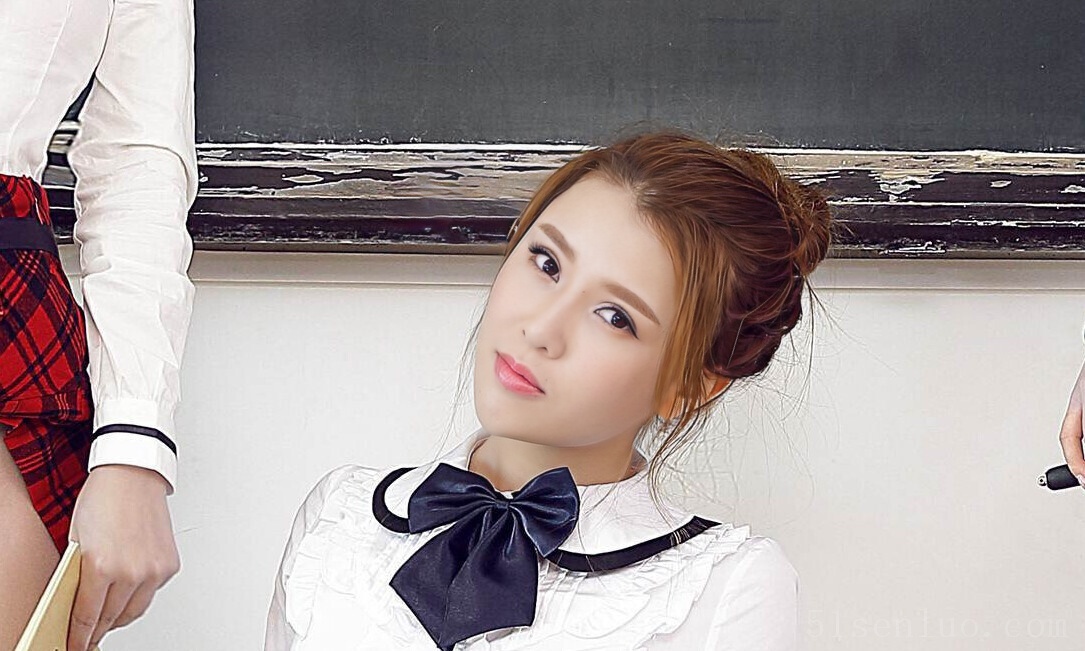 丝袜美腿预览图